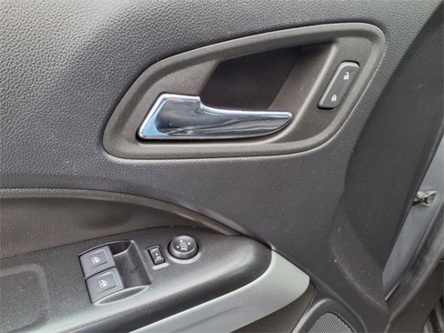 Used 2022 Chevrolet Colorado LT w/ Fleet Safety Package image 16