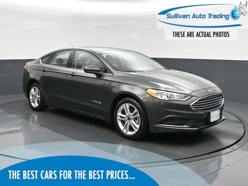 Used 2018 Ford Fusion S image 1