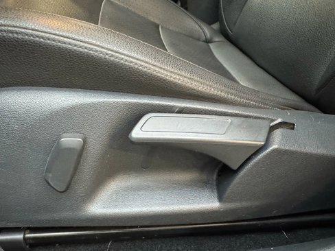 Used 2014 Volkswagen Jetta TDI image 13