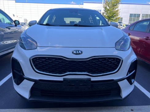 Used 2020 Kia Sportage LX image 2