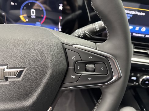New 2025 Chevrolet Trax ACTIV image 35