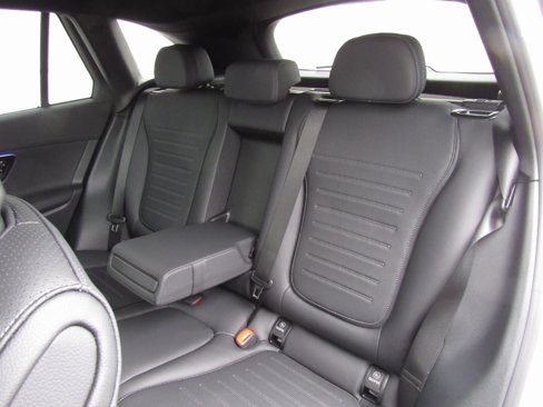 Certified 2025 Mercedes-Benz GLC 300 4MATIC image 17