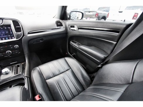 Used 2017 Chrysler 300 S image 12
