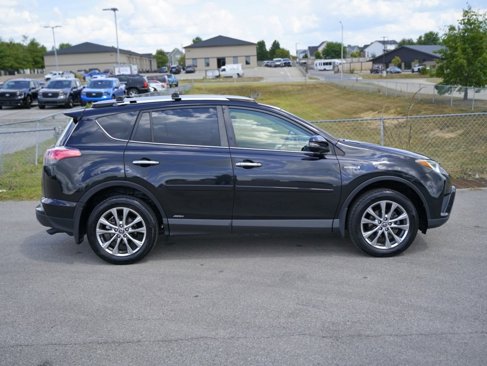 Used 2018 Toyota RAV4 Limited image 5