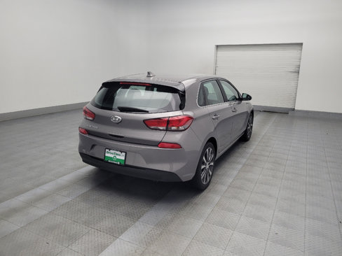 Used 2020 Hyundai Elantra GT image 9