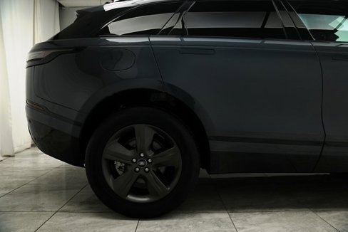Used 2025 Land Rover Range Rover Velar Dynamic SE image 12
