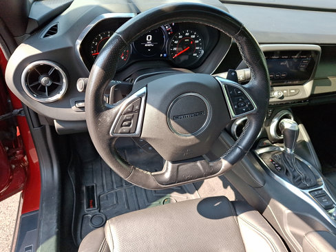 Used 2020 Chevrolet Camaro LT w/ RS Package image 12