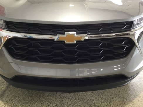 New 2025 Chevrolet Trax LS w/ LS Convenience Package image 24