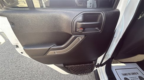 Used 2018 Jeep Wrangler Unlimited Sport S image 23