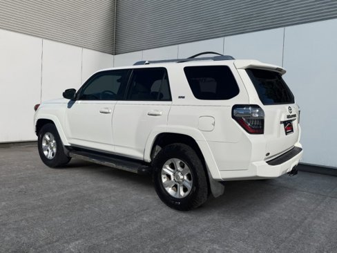 Used 2014 Toyota 4Runner 2WD image 3