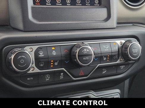 Used 2018 Jeep Wrangler Unlimited Sport S image 5