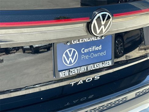 Certified 2025 Volkswagen Taos S image 6