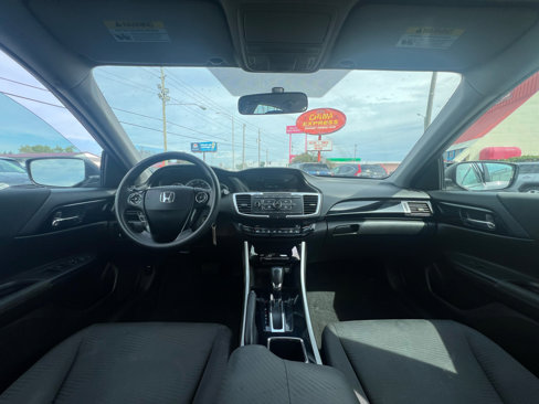 Used 2017 Honda Accord LX image 24