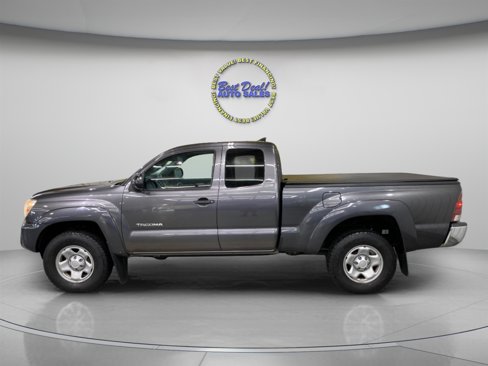Used 2014 Toyota Tacoma 4x4 Access Cab V6 image 4