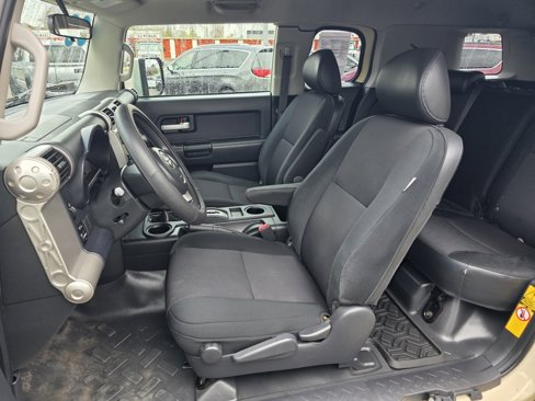 Used 2008 Toyota FJ Cruiser 4WD image 7
