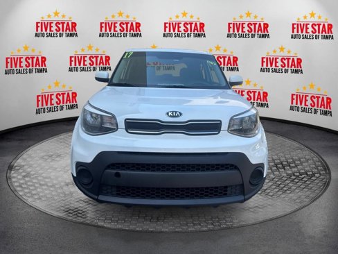 Used 2017 Kia Soul image 2