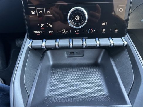 New 2026 GMC Terrain Elevation image 23
