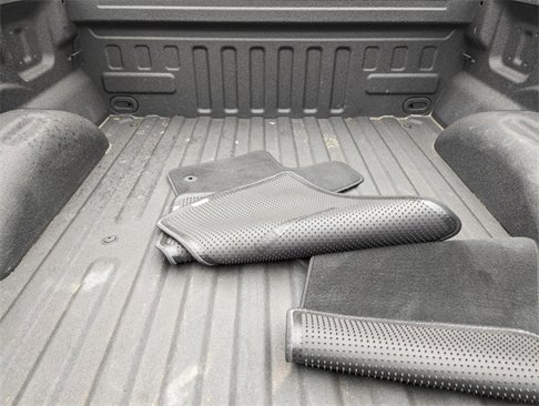 Used 2018 Ford F150 XLT w/ Equipment Group 302A Luxury image 9
