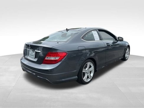 Used 2015 Mercedes-Benz C 250 Coupe image 4