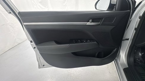 Used 2020 Hyundai Elantra SEL w/ Cargo Package (C1) image 16
