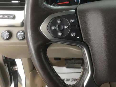 Used 2018 Chevrolet Suburban Premier image 27