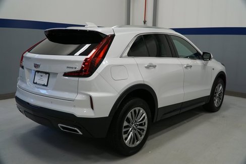 New 2025 Cadillac XT4 Premium Luxury image 6