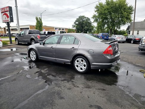 Used 2010 Ford Fusion SE image 7