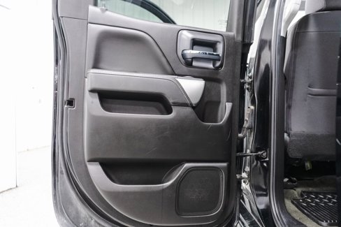 Used 2018 Chevrolet Silverado 1500 LT image 29