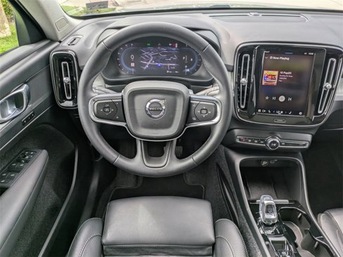 Certified 2025 Volvo XC40 B5 Plus image 16
