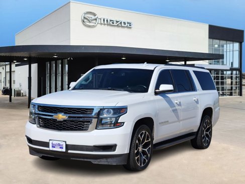 Used 2016 Chevrolet Suburban LT image 2