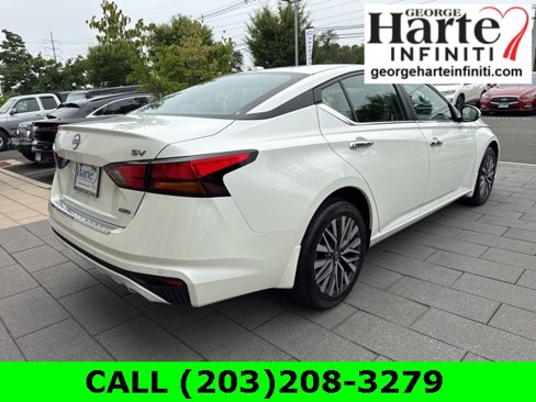 Used 2023 Nissan Altima 2.5 SV w/ SV Premium Package image 7