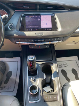 Used 2019 Cadillac XT4 Luxury w/ Cold Weather Package image 18