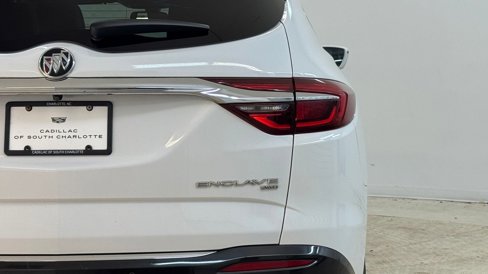 Used 2019 Buick Enclave Essence image 13