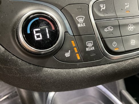 Used 2024 Chevrolet Malibu LT image 31