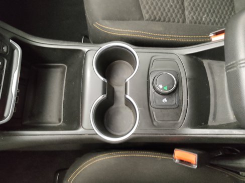 Used 2018 GMC Terrain SLE image 26
