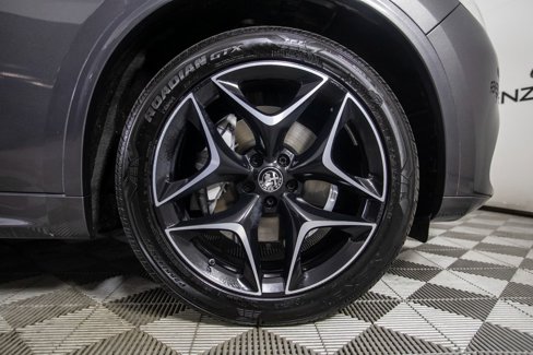 Used 2020 Alfa Romeo Stelvio Ti Sport image 43