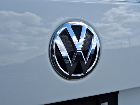 Used 2017 Volkswagen Jetta SE image 33