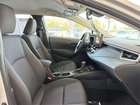Used 2023 Toyota Corolla LE image 18