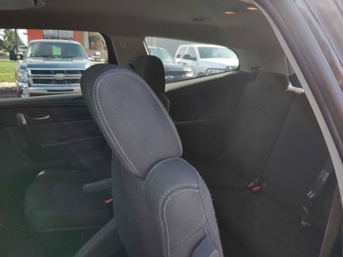 Used 2016 Chevrolet Traverse LT image 9
