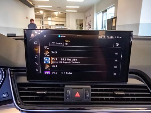 Used 2021 Audi SQ5 Premium w/ Convenience Package image 21