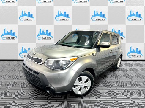 Used 2016 Kia Soul image 2