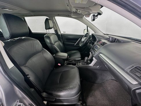 Used 2015 Subaru Forester 2.0XT Touring w/ Eyesight & Navigation System image 32