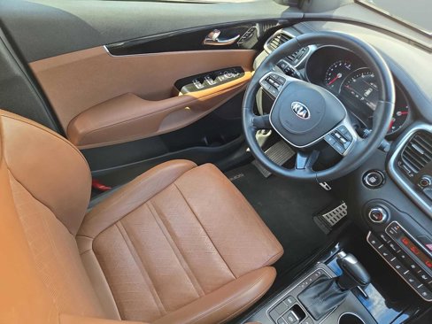 Used 2019 Kia Sorento SX image 19
