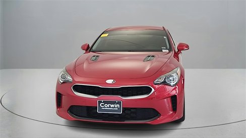 Used 2019 Kia Stinger image 2
