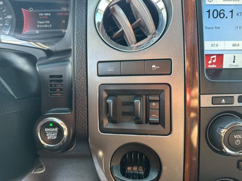Used 2017 Ford Expedition EL Platinum image 28