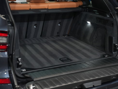 Used 2022 BMW X5 xDrive40i w/ M Sport Package image 55