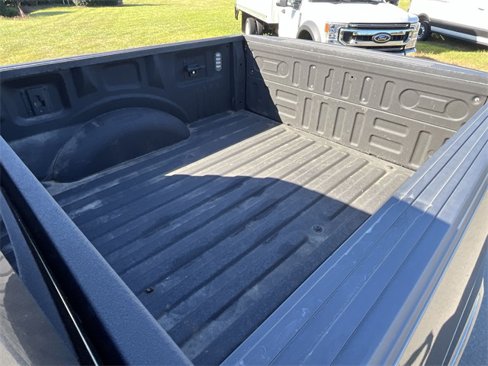 Used 2018 Ford F150 Lariat image 29