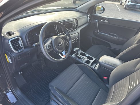 Used 2018 Kia Sportage LX image 12