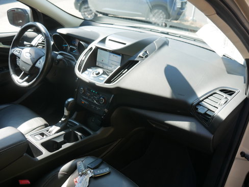 Used 2017 Ford Escape Titanium image 23