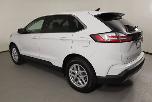 Used 2024 Ford Edge SEL image 9